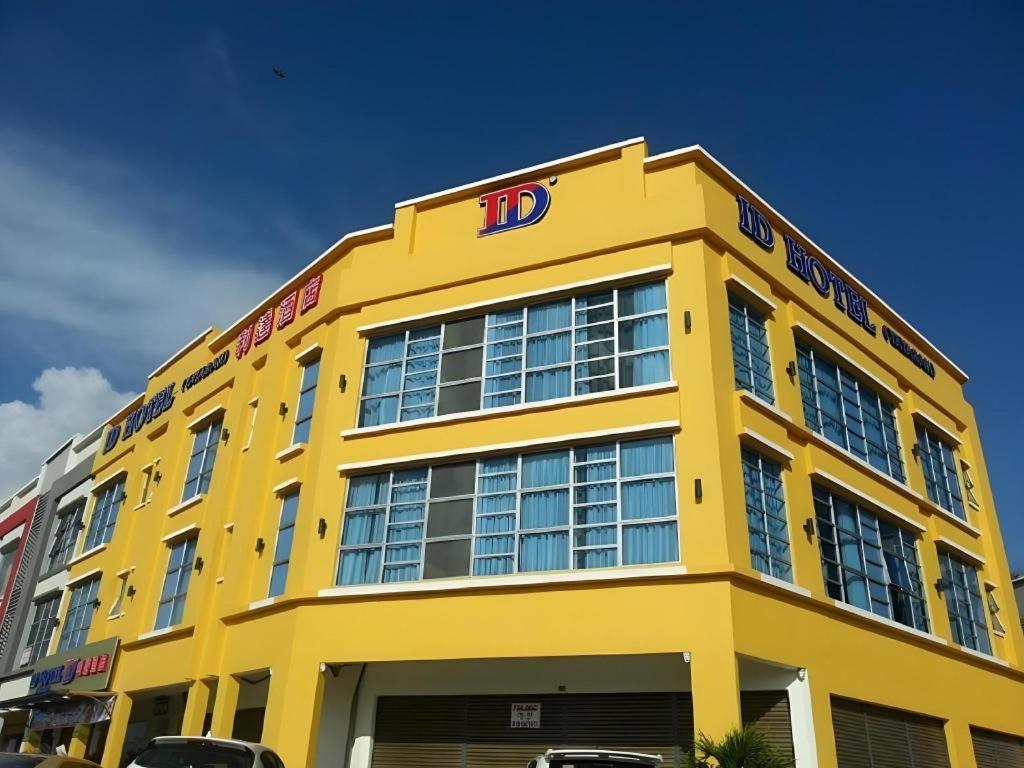 Id Hotel Yayasan Segamat Exterior foto