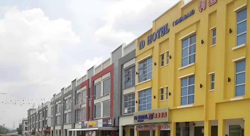 Id Hotel Yayasan Segamat Exterior foto